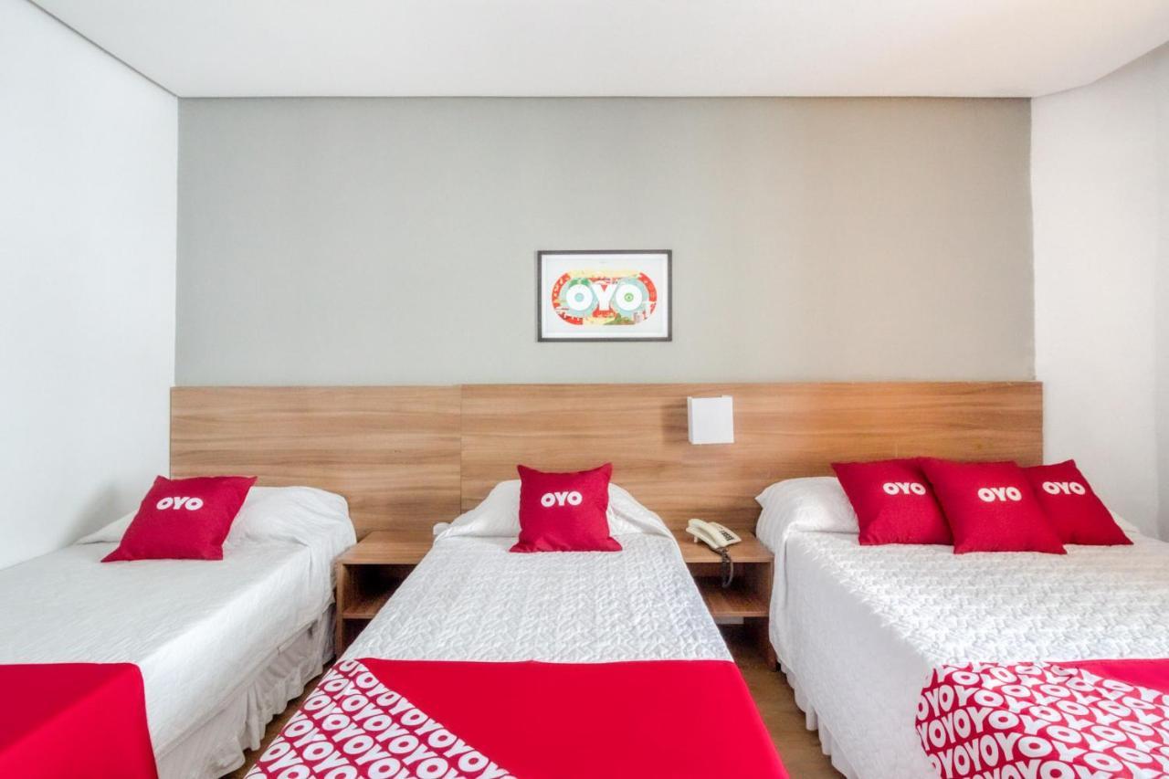 Oyo Hotel Lancaster, Порту-Алегрі Екстер'єр фото