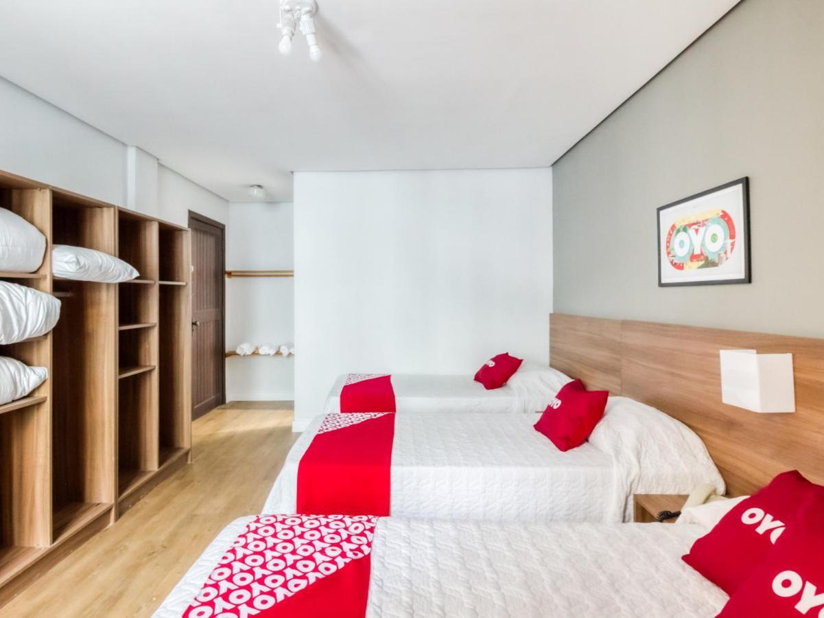 Oyo Hotel Lancaster, Порту-Алегрі Екстер'єр фото